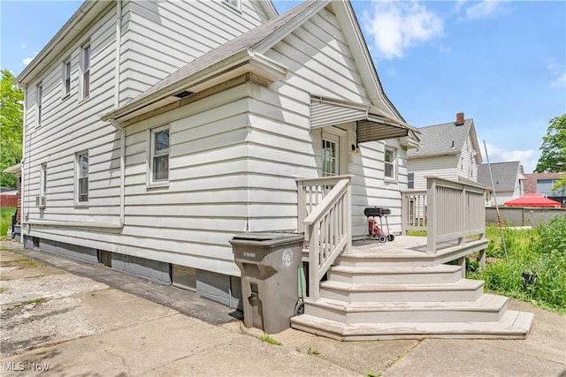321 Cornell Ave, Youngstown, OH 44507 - view of property exterior featuring a deck