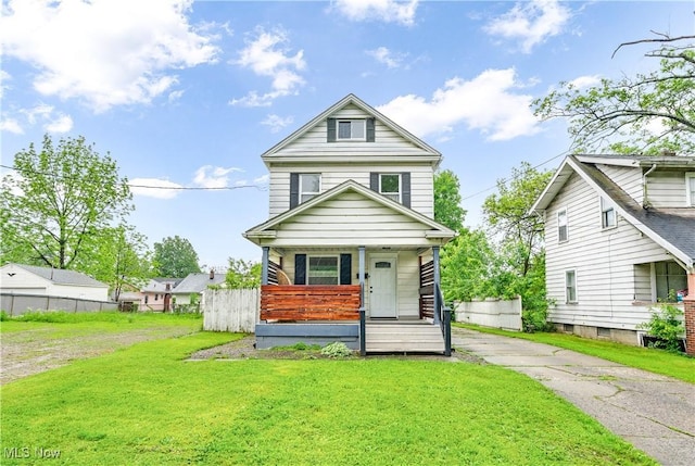321 Cornell Ave, Youngstown, OH 44507 - view of front of home featuring a porch and a front lawn
