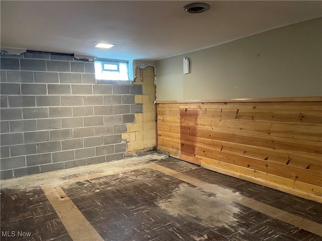 29000 Norman Ave, Wickliffe, OH 44092 - basement featuring concrete block wall