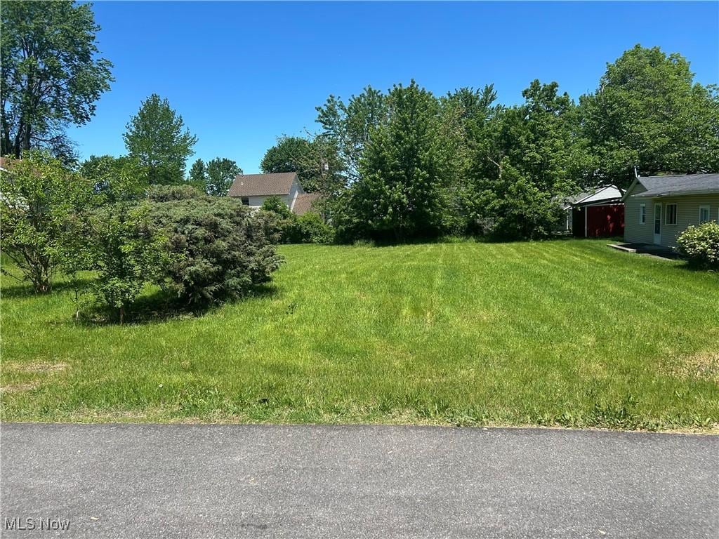 41624 Rosewood St, Elyria, OH 44035 - photo 1