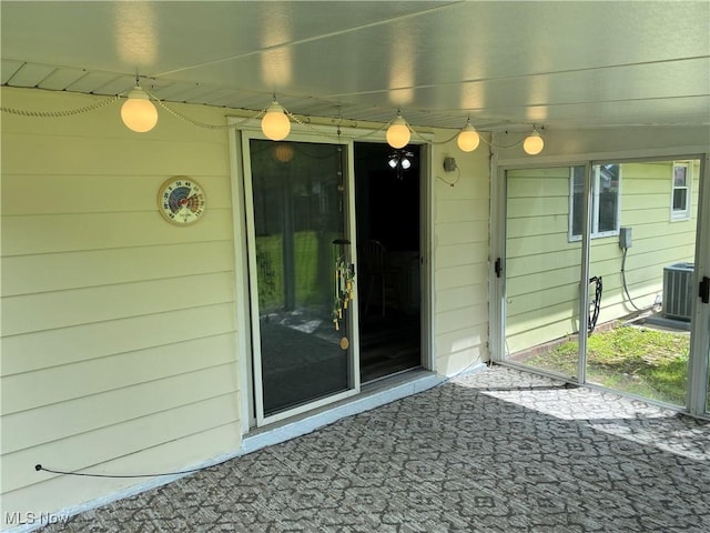 2733 W 37th St, Lorain, OH 44053 - property entrance with central AC unit