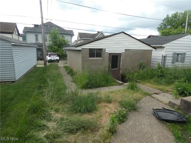 1020 Virginia St, Martins Ferry, OH 43935 - view of yard