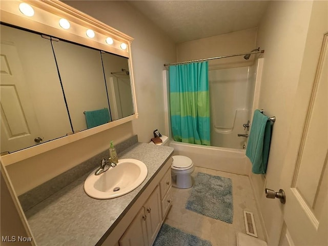 6920 Riverside Rd SE, Gnadenhutten, OH 44629 - full bathroom with vanity, shower / bathtub combination with curtain, toilet, and tile patterned floors