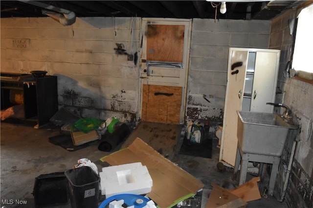 425 N Zane Hwy, Martins Ferry, OH 43935 - view of below grade area