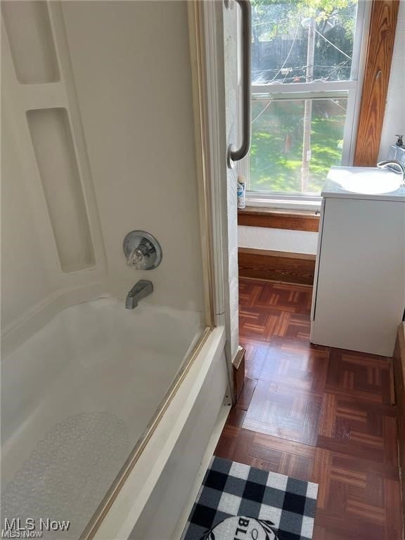 27 E Emerling Ave, Akron, OH 44301 - full bath with vanity and shower / bath combination