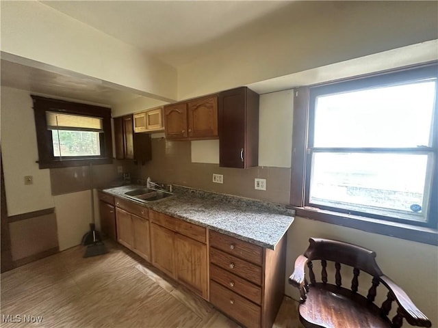 27 E Emerling Ave, Akron, OH 44301 - photo 5