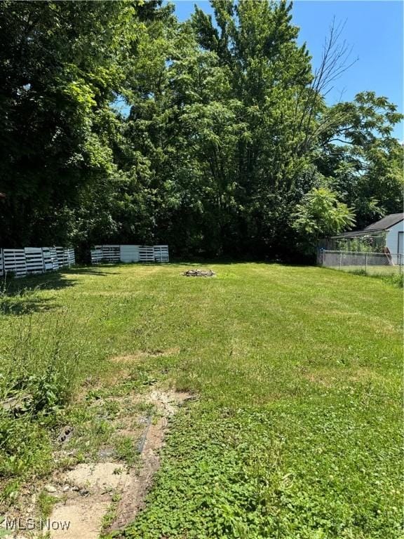 511 Woodland Ave, Elyria, OH 44035 - photo 9