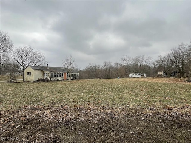 67930 Wintergreen Rd, Lore City, OH 43755