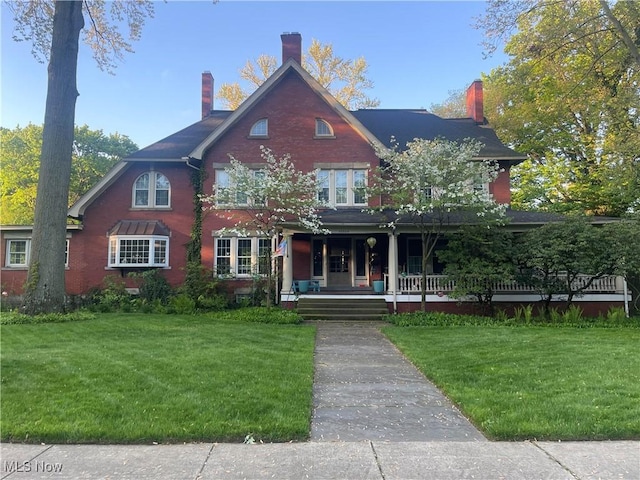 10508 Lake Shore Blvd, Bratenahl, OH 44108 - photo 1