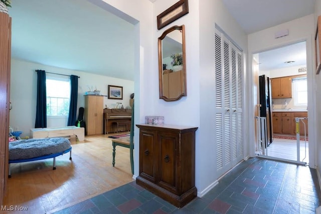 5940 Hansom Dr, Solon, OH 44139 - view of hall
