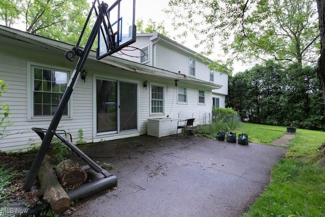 5940 Hansom Dr, Solon, OH 44139 - back of house featuring a patio area and a yard