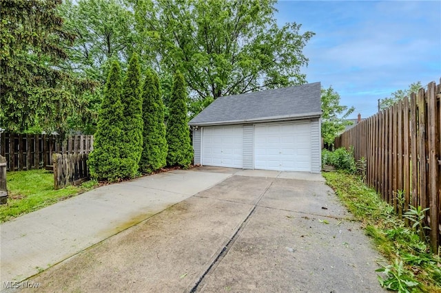 25671 Farringdon Ave, Euclid, OH 44132 - photo 35