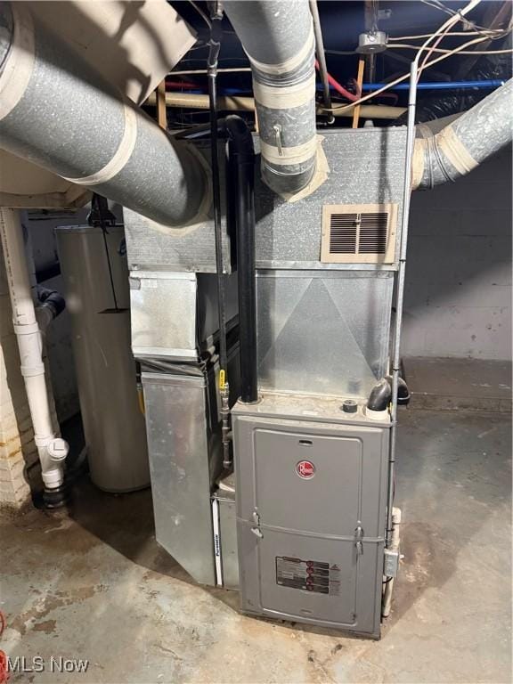 610 N 5th St, Cambridge, OH 43725 - utilities with water heater