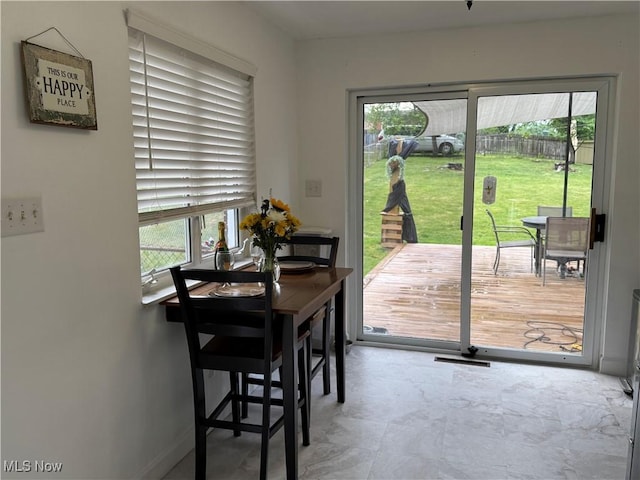 250 Crystal Ln, Weirton, WV 26062 - view of dining area