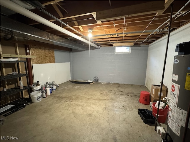 2761 Timberline Dr, Cortland, OH 44410 - basement featuring water heater