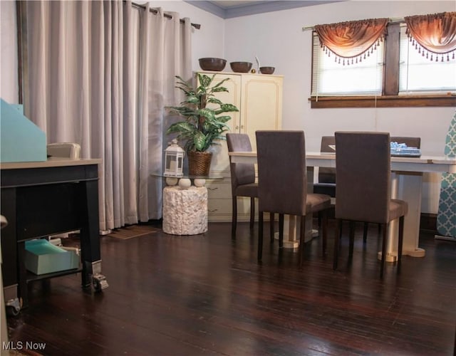 3308 Cedarbrook Rd, Cleveland Heights, OH 44118 - dining area with hardwood / wood-style flooring
