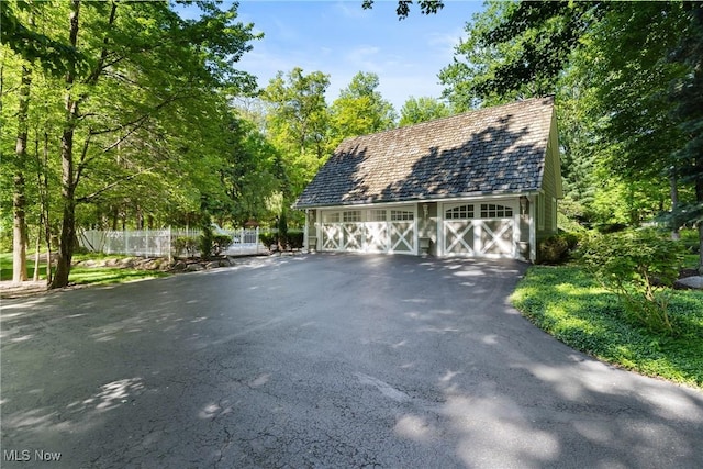 5360 Som Center Rd, Solon, OH 44139 - view of detached garage