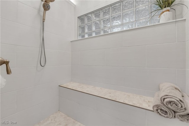 13817 Lakewood Heights Blvd, Lakewood, OH 44107 - full bath featuring a tile shower