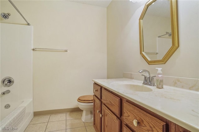 820 Southwestern Run Unit 43, Poland, OH 44514 - full bath featuring toilet, vanity, tile patterned floors,  shower combination, and baseboards