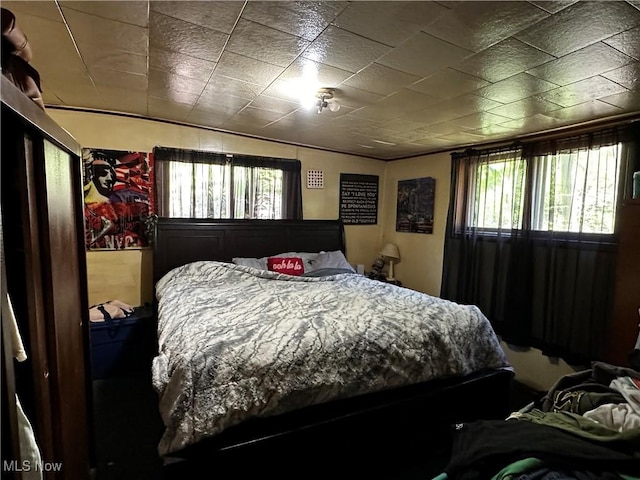 1836 Colerain Pike, Martins Ferry, OH 43935 - view of bedroom