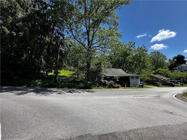 1836 Colerain Pike, Martins Ferry, OH 43935 - view of asphalt street
