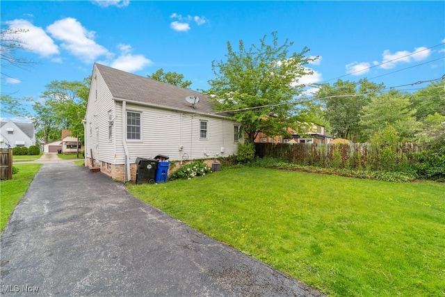 16209 Westdale Ave, Cleveland, OH 44135 - view of side of home