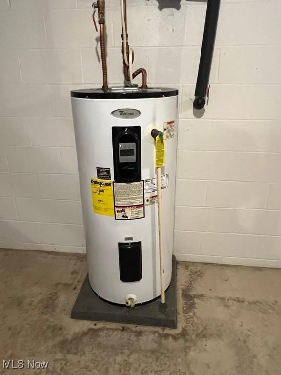 139 E Walnut St, Barnesville, OH 43713 - utilities featuring electric water heater
