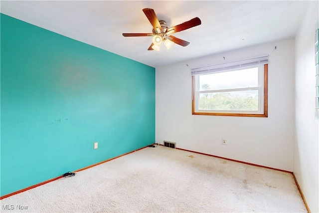 2920 Linda Way, Steubenville, OH 43952 - carpeted spare room with baseboards and ceiling fan