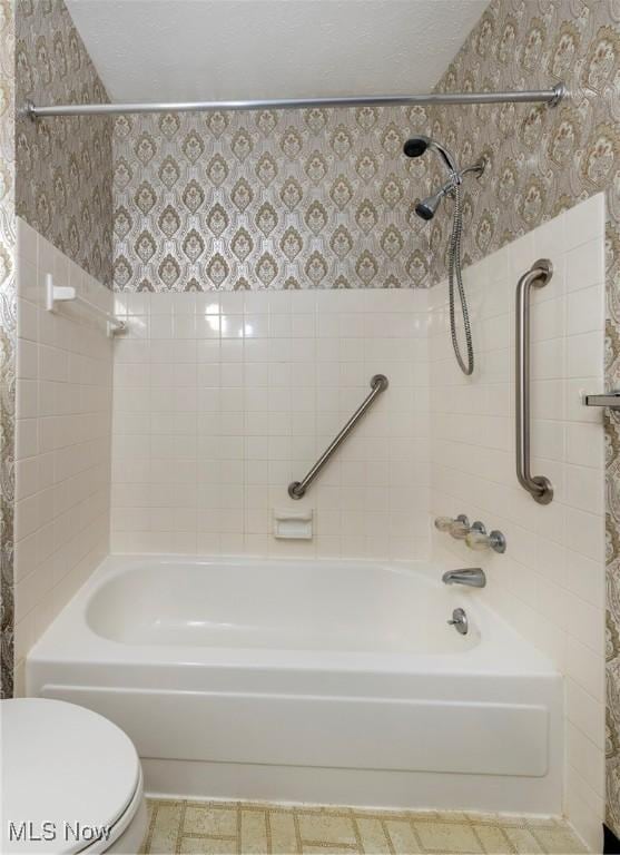 6533 Engle Rd, Brook Park, OH 44142 - full bathroom with shower / bathtub combination and toilet