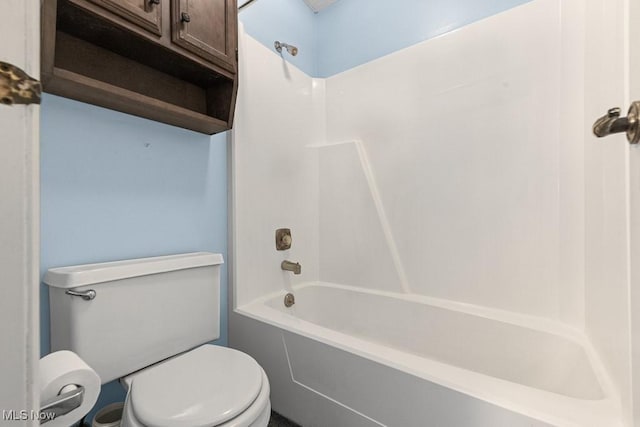 12935 Robinwood St NE, Alliance, OH 44601 - full bath with toilet and bathing tub / shower combination
