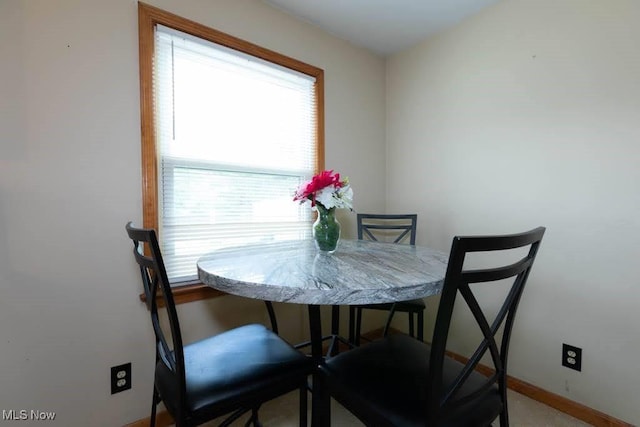 1271 Lander Rd, Mayfield Heights, OH 44124
