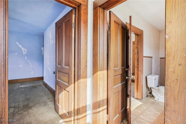 604 E Lincoln Way, Lisbon, OH 44432 - view of corridor