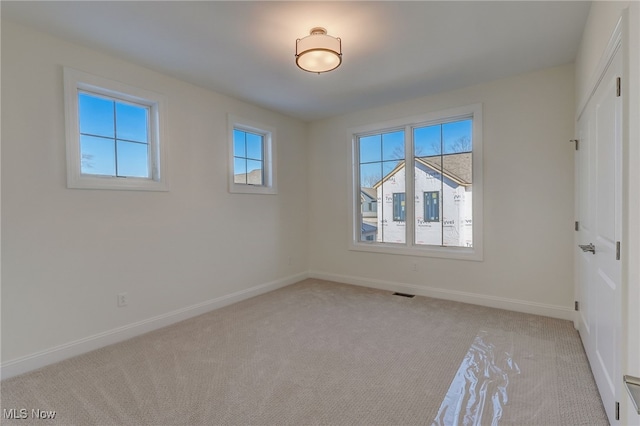 2540 Edgewood Trce, Pepper Pike, OH 44124 - empty room featuring light carpet and baseboards