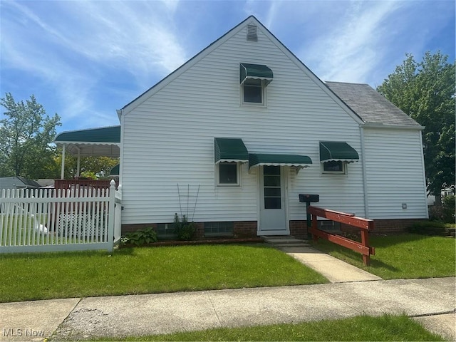 12704 Oak Park Blvd, Garfield Heights, OH 44125 - view of back of property
