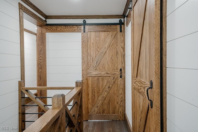 2953 State Route 225, Diamond, OH 44412 - interior space with wood finished floors and a barn door