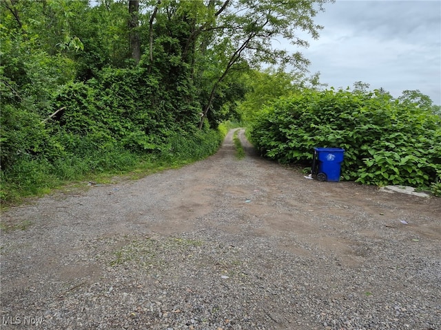 932 Logan St, East Liverpool, OH 43920 - view of road