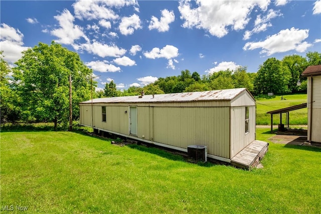 106 High St, Bloomingdale, OH 43910 - view of outbuilding