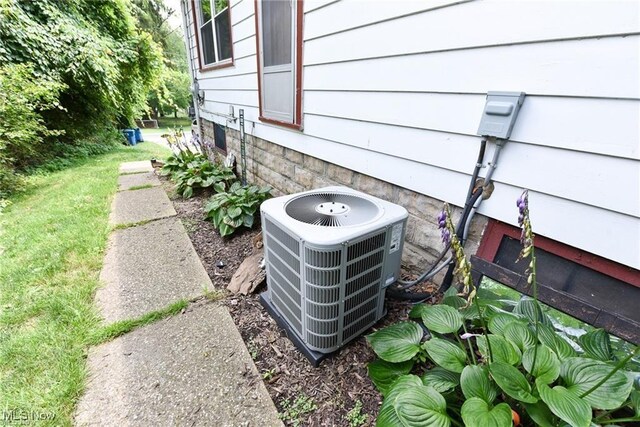3000AND2996 Kemble Ave, Coventry, OH 44319 - exterior view of central AC unit