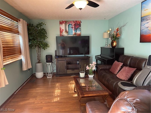 290 Washington Dr, Mineral Wells, WV 26150 - photo 5