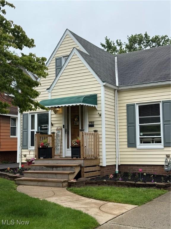 7511 Jameson Rd, Parma, OH 44129 - view of front of property