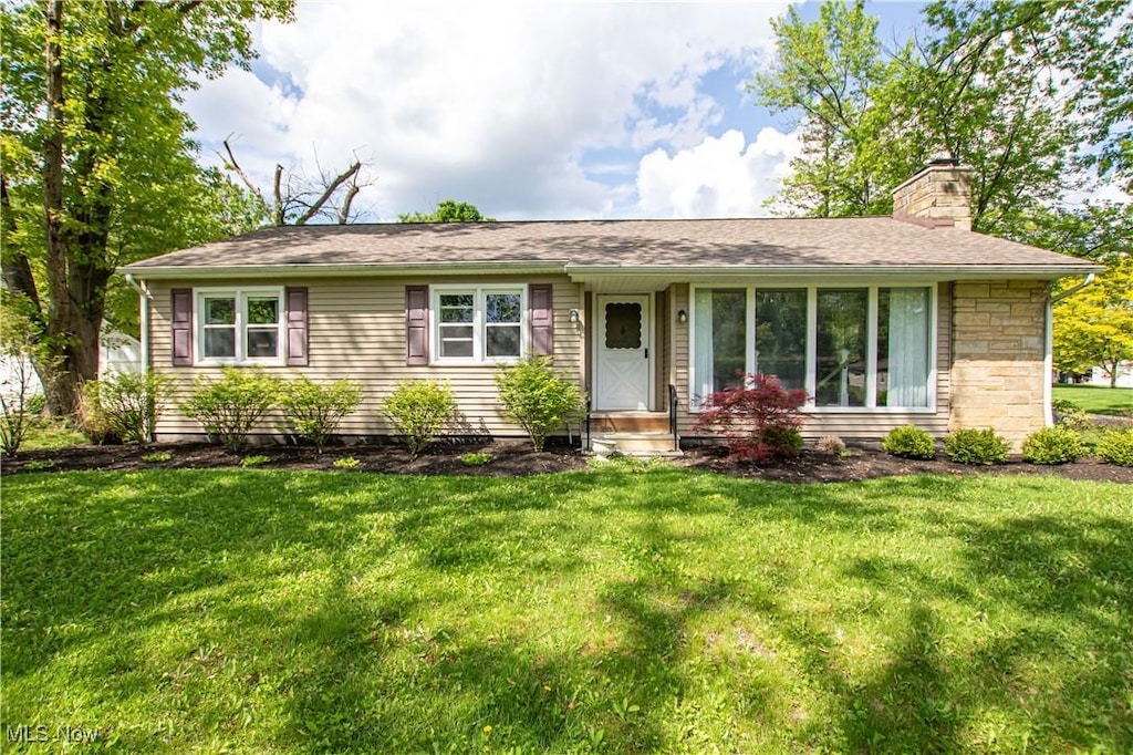 21820 Brookway Dr, Fairview Park, OH 44126 - photo 1