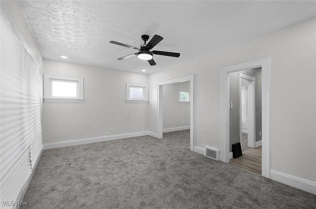 12513 Dove Ave, Cleveland, OH 44105 - photo 17