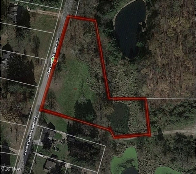 S Cleveland Massillon Rd, Clinton, OH 44216