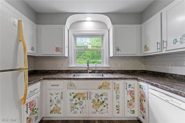 15800 Shilling Rd, Berlin Center, OH 44401 - kitchen featuring white appliances, a sink, white cabinets, and dark countertops