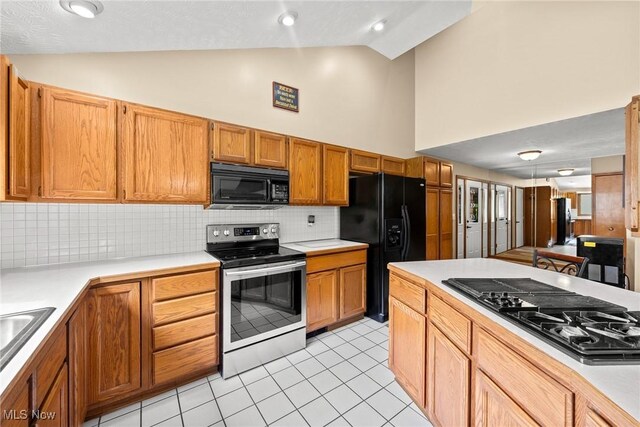 5810 Ely Vista Dr, Parma, OH 44129 - photo 22