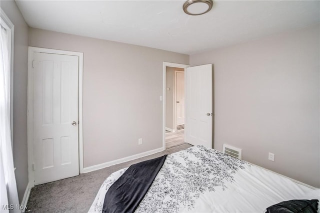 21411 Clare Ave, Maple Heights, OH 44137 - bedroom featuring carpet floors and baseboards