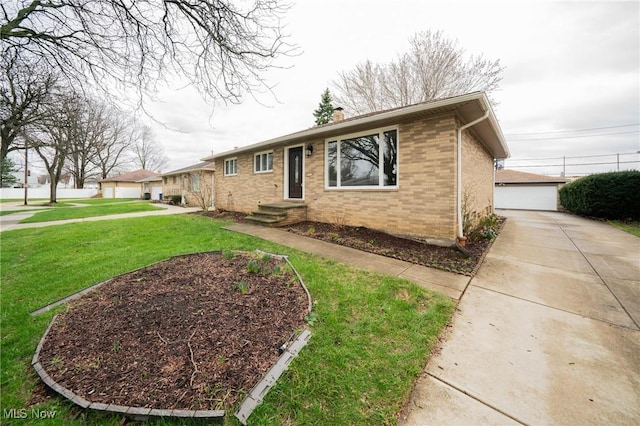9913 Shady Ln, Cleveland, OH 44144 - photo 2
