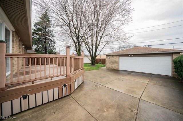 9913 Shady Ln, Cleveland, OH 44144 - photo 29