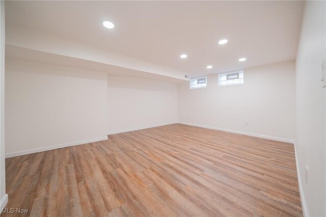 9913 Shady Ln, Cleveland, OH 44144 - photo 23