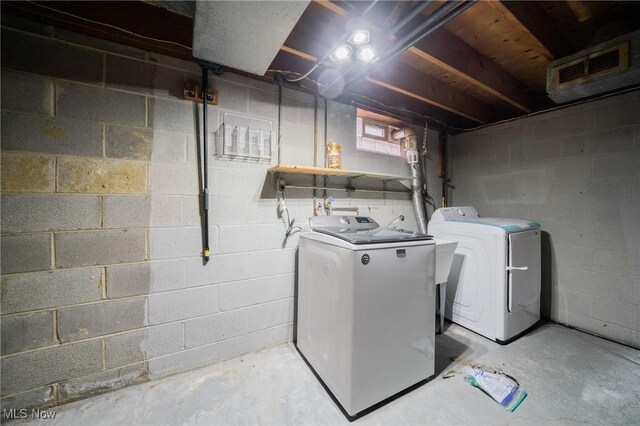 9913 Shady Ln, Cleveland, OH 44144 - photo 25